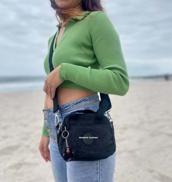 CROSSBODY