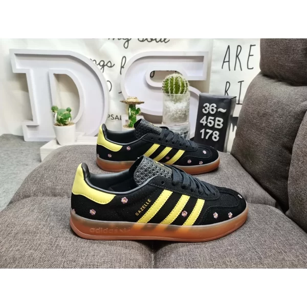 Adidas gazelle