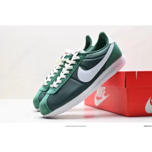 Nike Classic