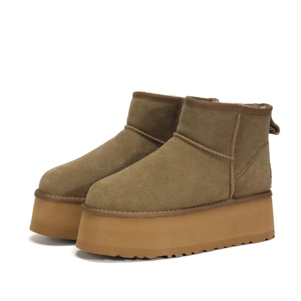 UGG Classic Ultra Mini Platform Boots