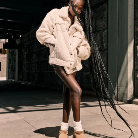 UGG Classic Ultra Mini Platform Boots - Imagen 2