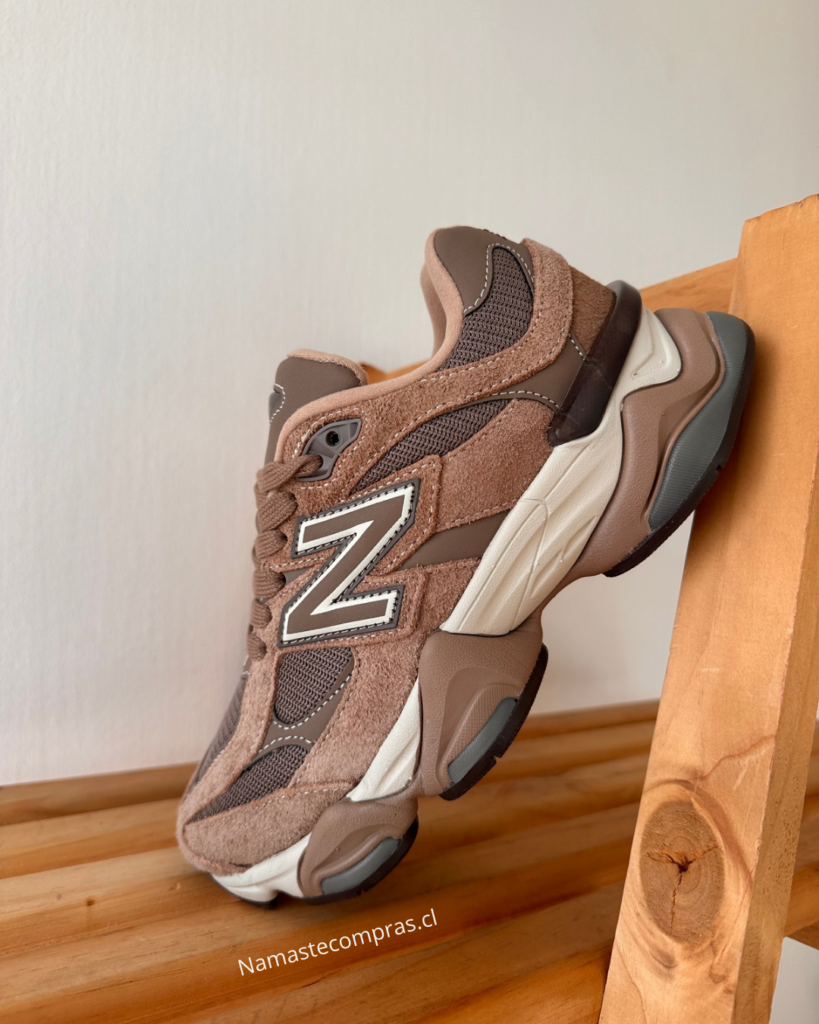 NB 9060 BROWN